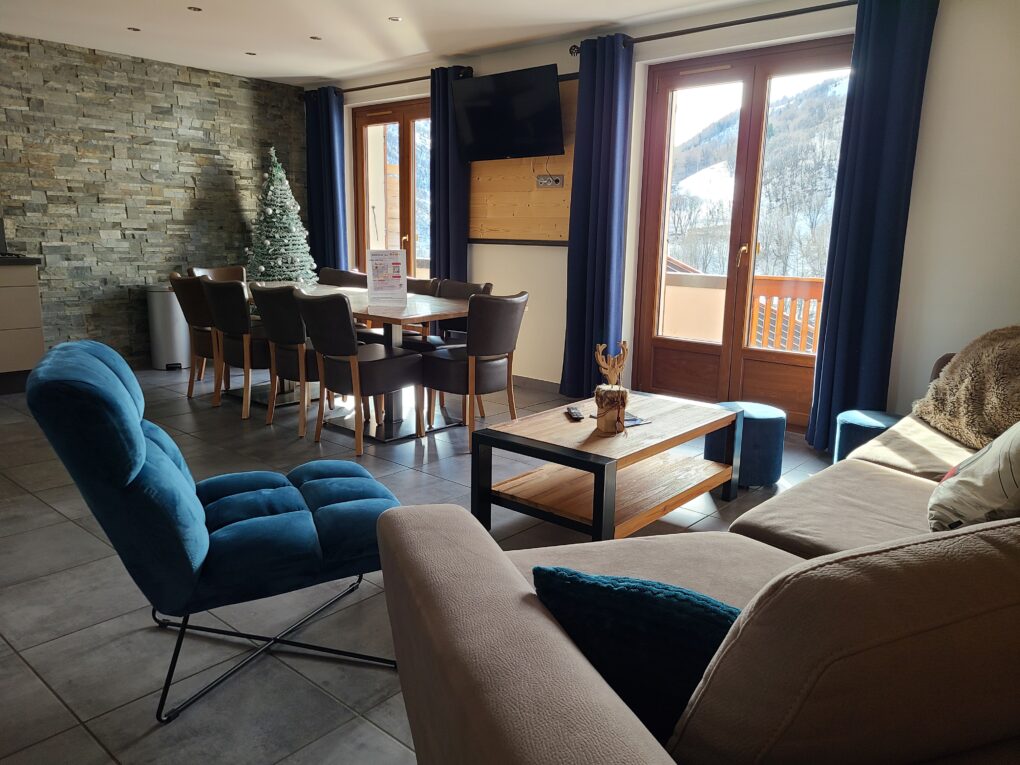 Appartement de vacances au Chalet Beausoleil à Saint-Sorlin-d’Arves avec vue sur les montagnes des Alpes